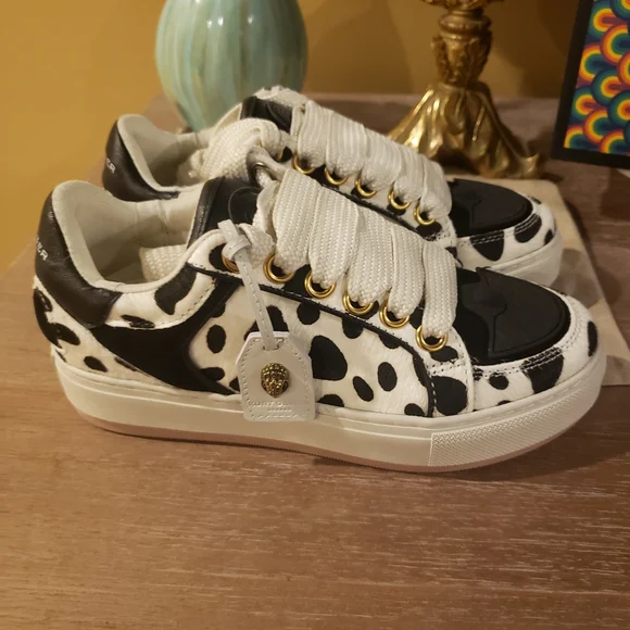 Kurt Geiger Southbank Tag White Sneakers w/ Black Leopard Print Accent NIB! - Picture 6 of 12